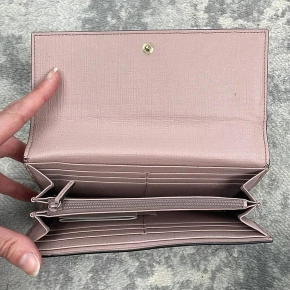 Gucci Continental Long Wallet Monogram GG Supreme Ivory Beige Belt Buckle Flap - Picture 12 of 17